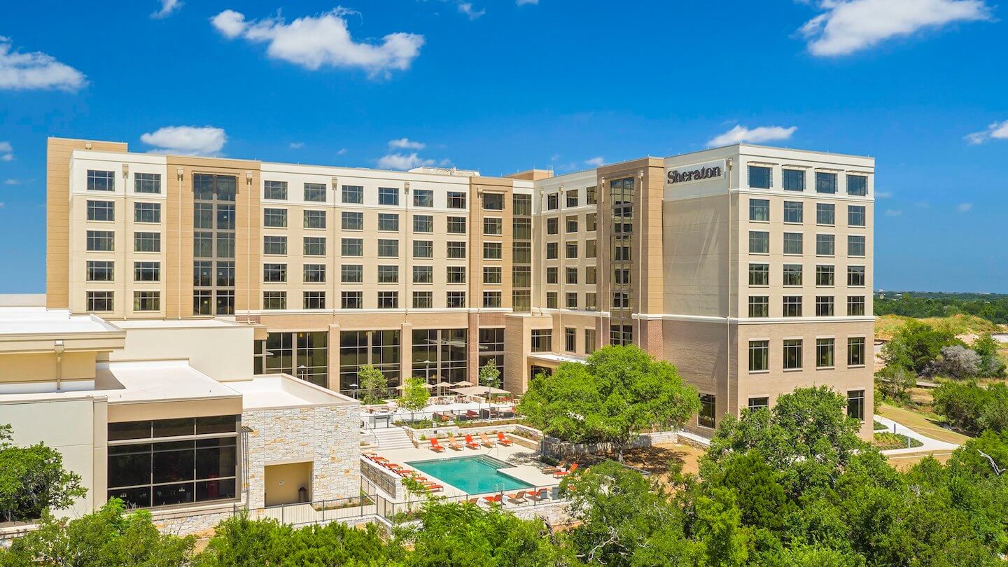 exterior of the sheraton austin georgetown hotel